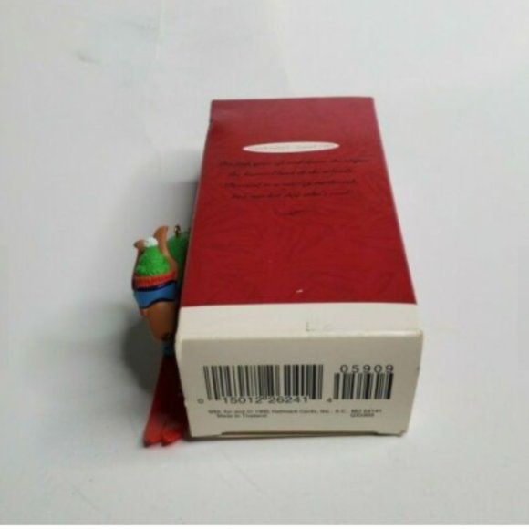 1995 Hallmark Keepsake Ornament Ski Hound - Picture 3 of 3